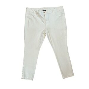 American Eagle Super Super Stretch White Jeans Womens 20 Short